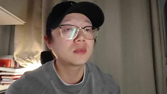 你一定想知道没有做成过一件事的根本原因是什么,当我知道真相的时候连我自己都不敢相信,把重点放错了地方
总是想努力去做点什么来让自己的生活发生改变,但是呢又不知道做什么,有劲使不出来的感觉,事儿其实做的也不少,怎么就没有积累起来呢,这就是问题所在,积累
我们过于的把目光集中在了目标上,所以经常有,这个目标没有达成,那么目标也没有,久而久之你就会有一种错觉,好像自己什么也做不好,什么都不行
巨人的工具这本书中有一段是有关于一个画家的,他是那么说的关注体系而不是目标,所做的选择应该能够让你最终获得成功,因为可以一直在积累,我也是那么理解的,当我们把注意力,目标都放在眼前的这一件事上的时候,就看不到长远的方向了,如果这件事失败了,就失败了,下一次做其他事的时候就会这样循环,很难跳出来,我们就应该做一些可以积累的事情,比如把每天重复的事做成一个模版,一个流程,然后做一次改进一次,今天比昨天好,明天做的比今天好,像滚雪球一样,越来越大。
所以,各位最大的收获不是你做成了一件事,而是拥有了一项可以做成事的能力。你需要把自己的注意力放在成长上,而不是单一的目标上#巨人的工具 #成长 #滚雪球