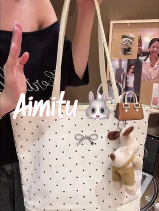 又心动了 很精致的一只包包 已经不敢想拥有它我会有多快乐了 #包包推荐 #新品上新 #种草