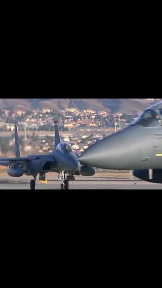 中国卫星拍到F22
美网友不满