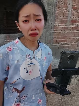 #手机自拍杆三脚架