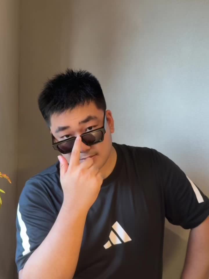 昨晚好热 #原味 #庫存 #黑皮#粗腿