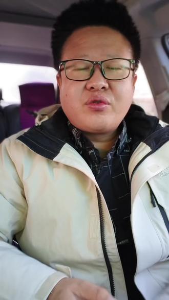 女子吃好几个柿子导致肠梗阻
#柿子肠梗阻