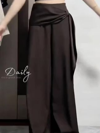 不规则假两件飘带阔腿裤女秋季设计感高腰显瘦百搭垂感直筒休闲裤#显高显瘦显腿长 #穿出大长腿 #时尚阔腿裤#面料柔软舒适#谁穿谁好看@DOU+小助手 @DOU+好生意
