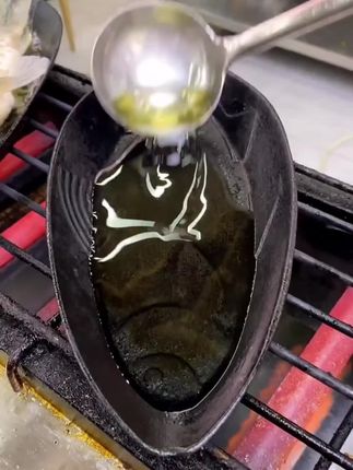 大号鱼形铁板烧盘商用烤盘加厚适用铸铁烤鱼盘家用鲫鱼盘子无涂层#鱼形铁板#烤鱼盘#烧烤铁盘#家用烤鱼盘推荐