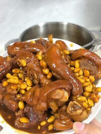 迷你防爆小玲珑高压力煲炖猪蹄,操作简单12分钟轻松搞定!炖出来的猪蹄又软又糯!太好吃了!#迷你高压锅#防爆高压锅#压力煲