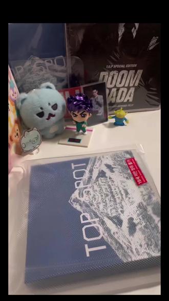 #崔胜铉
恭喜ttt的新专拿到2026年至今 Genius Korea 评分最高🎉🎉🎉
评价很高哇,整个专辑确实没有迎合genz 只为了传播而走病毒式洗脑风格,而是有他自己的故事性在里面,我真是受够了现在那些short attention的口水歌了,整个专辑我在nemoz上滚了好几遍,真的很有艺术性。