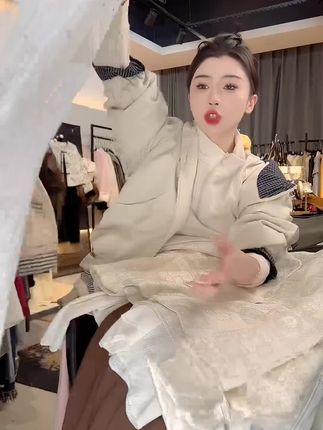 秋季新款美式重磅刺绣弯刀卫裤男女同款宽松阔腿运动垂感休闲长裤 #每日分享 #休闲裤#卫裤#男女同款