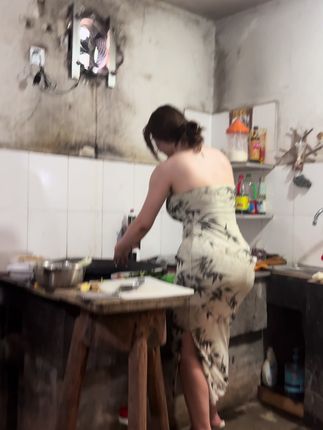 @猪哥专营店手办屋 #霸王龙女孩的手办