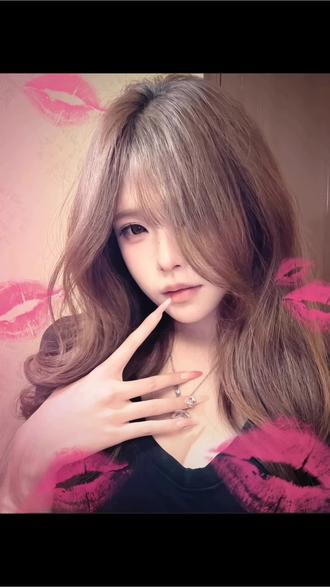 我就当我的爱是罪是东流水!Mix红唇滤镜制作方法来啦!#豆包ai #豆包出大片有两把刷子#我就当我的爱是罪是东流水#氛围感拍照 #红唇滤镜 豆包生图指令 豆包p图指令 豆包红唇滤镜特效制作指令 红唇特效 Mix红唇滤镜