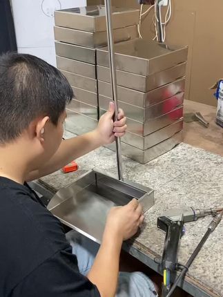 #上热门话题🔥🔥🔥 #簸箕 #垃圾铲 #加厚不锈钢垃圾铲 #垃圾桶