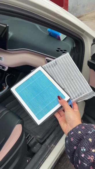 比亚迪海鸥的空调滤芯没半年或者3000公里就可以更换一次,自己更换非常简单,不影响整车质保#创作灵感 #比亚迪海鸥#比亚迪空调滤芯 #空调滤芯多久换一次