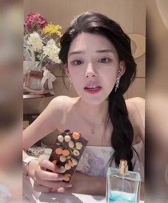 韩国权志龙同款刷酶搓澡巾! 姐妹们,这个权志龙也在用的刷酶搓澡巾,真的太好用了!#刷酶 #刷酶搓澡巾 #ally #女生必备 #美妆
