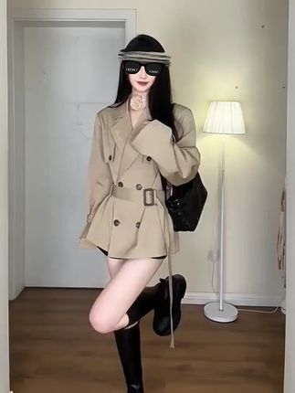 支成小时候去茨暴的漂壳姐姐样子 #穿出高级感#今日穿搭#穿搭 ootd #风衣#风衣穿搭