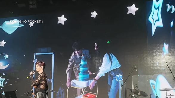 #黄浩雯 #黄浩雯的圈子 #黄浩雯生日限定音乐会 #黄浩雯生日快乐 #向全世界安利黄浩雯 @黄浩雯 @刘宇航-Rain @歌手王筝