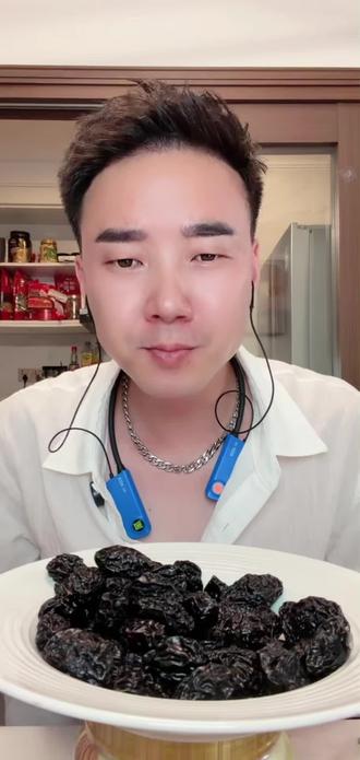 谁懂啊!无添加大西梅干,吃完肚子直接通畅。久坐便秘星人本命!超大果肉西梅干酸甜解馋#西梅干 #无添加西梅干 #追剧小零食 #肠道清道夫 #解馋小零食