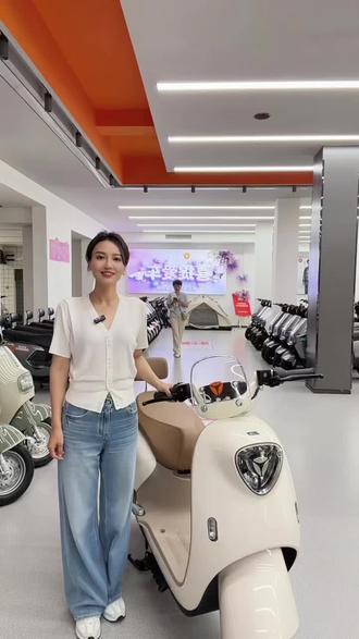 雅迪M6 Plus,家用代步全能好车 雅迪M6 Plus,家用代步全能好车!#雅迪电动车 #汝州雅迪