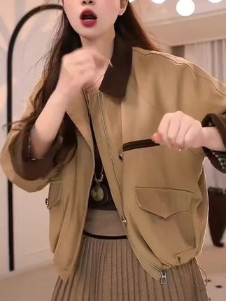 穿喜欢的衣服,做真实的自己。#穿出高级感的气质穿搭#谁穿谁好看系列#轻奢女装#穿出高级感#女人一定要爱美