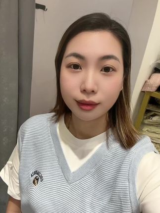 每天拍照,拍视频也是我工作的一部分,你们的工作有哪几部分?#内容太过真实 #针织短袖