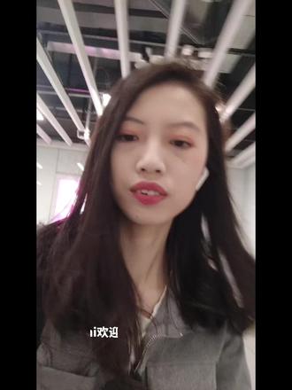 小梁的Vlog|萌动奇迹,观剧记录
在童话剧里做回个小孩吧|别丢了自己的童心,也别忘了自己的初心|是豚还是鸡,你猜猜看呐~
#大湾鸡 #广州杂技团 #萌动奇迹 #喜洋洋乐融融 #日常vlog