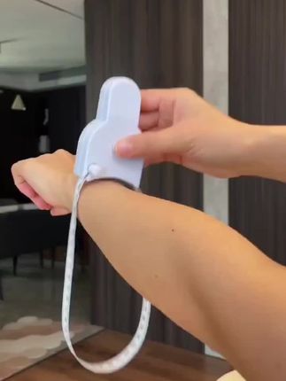 #三围尺 #围度测量 #围度尺 #三围测量尺自动伸缩 #三围测量尺