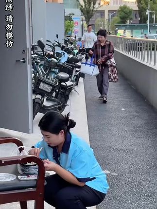 正义永远不会缺席!#剧情#情感#反转#正能量