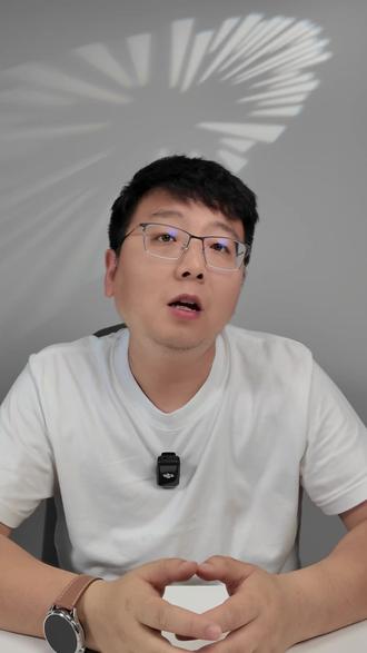 荣耀手表6 Plus上手,35天超长续航加上防猝筛查、血压监测,覆盖120+种运动模式,这手表还是太全面了。 #荣耀手表6Plus