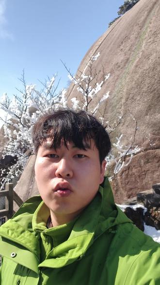 #户外徒步 #爬山 #天柱山
琼枝玉树 云海翻涌