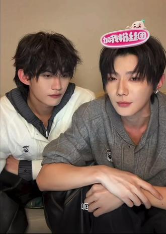 只是借用了樊霄的名头再问!不知道他哥有没有get到😂