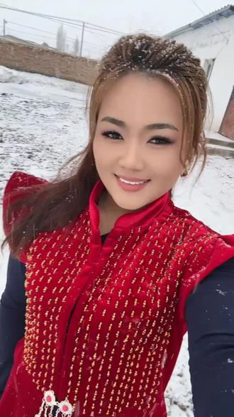 AI帮你选对发型#剪映#ai九次发型变装秀
#AI帮你选对发型配音#AI帮你选
ai帮你选对发型男生
AI帮你选对发型男士
AI帮你选对发型口令
换发型ai
ai多造型变装秀
AI帮你选对发型怎么拍