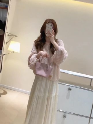 2025早秋新款女装韩系温柔慵懒风软糯毛衣高腰显瘦花边蕾丝半身裙