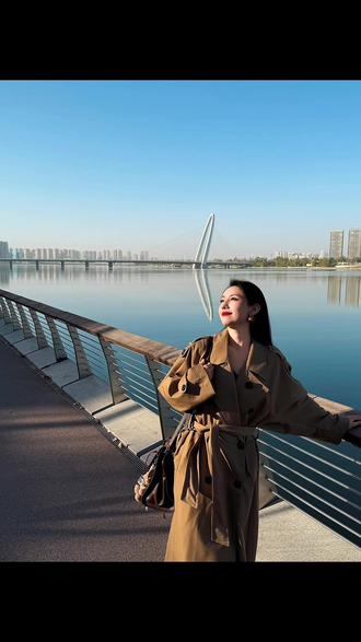 栏杆拍照,出片构图技巧,小白也能分分钟拿捏##抖音细糠版