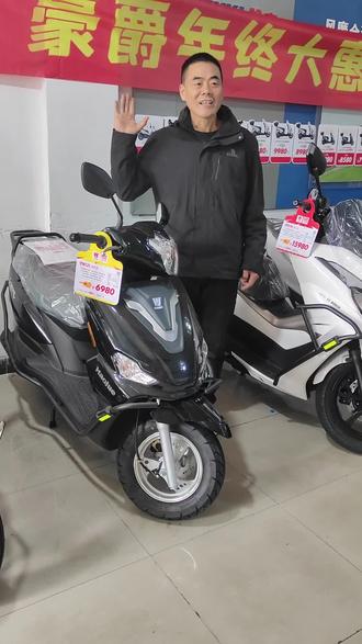 豪爵VSR125配置介绍