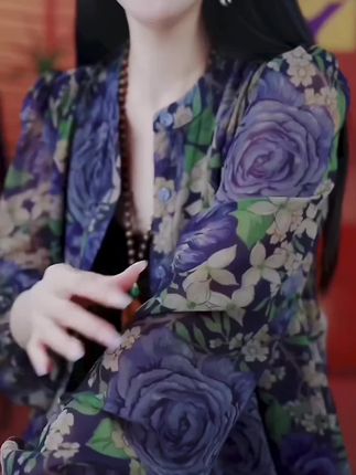 新款上新 #女装 #高级感穿搭 #高端女装 #妈妈穿搭 #洋气小衫