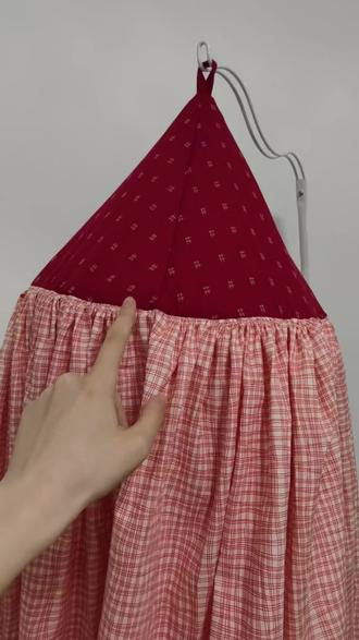 继上一次缝了个球体,再一次打版没找到教程,然后自己出了一个#画渣本渣 #手工 #打版 #打版裁剪教学 #圆锥体打版