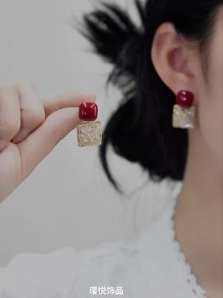 #时尚饰品 #耳饰耳环 #气质百搭 #精美饰品 #耳饰耳钉气质百搭