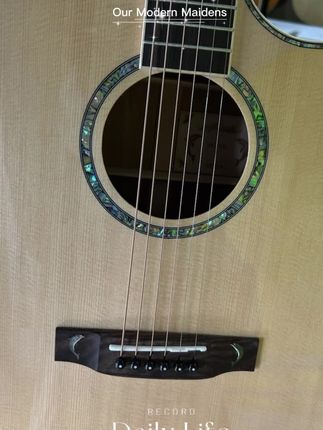 买吉他送教学🎸📣 #推荐性价比吉他 #乐器演奏 #吉他 #零基础学吉他 #学吉他