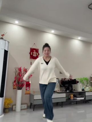 1001大码女装秋冬假两件遮肚V领毛衣女胖mm显瘦内搭打底针织衫女#打底衫 #内搭 #毛衣 #秋冬穿搭 #ootd穿搭