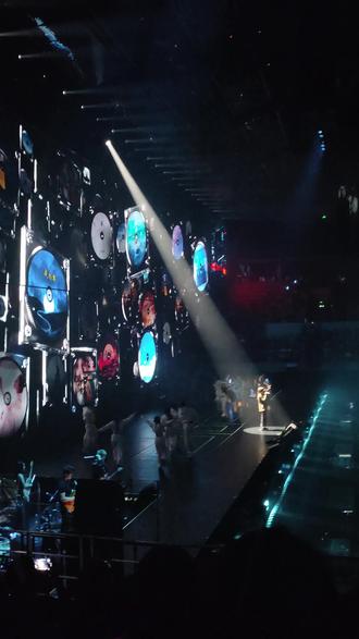 歌曲大串烧 原来这些都是徐良公司的歌 不愧是版权军火商#徐良 #演唱会 #我会等 #追星