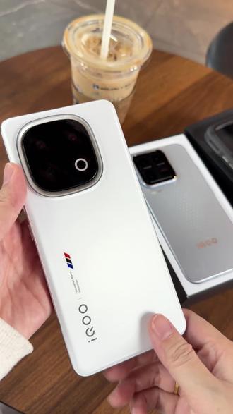 我的老13终于是退休了#iqoo13 #iqoo15ultra #手机数码