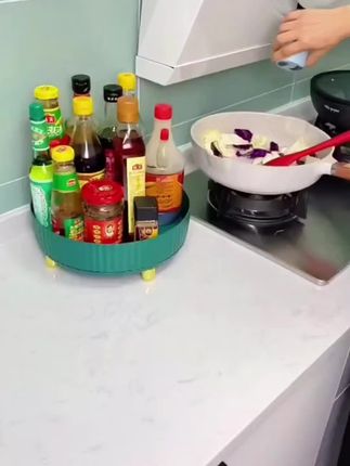 厨房有了这个旋转调料盘,调料品的瓶瓶罐罐都能轻松收纳#厨房好物 #旋转调料收纳盘 #旋转调料盘