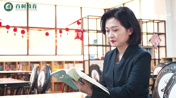书香满校园,雅行伴少年📖
读书节序章已启✨
在文字里遇见更好的自己🌿