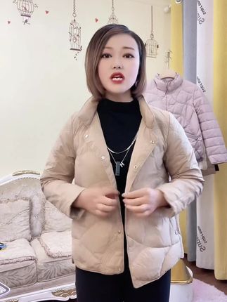 #谁穿谁好看 #秋冬外套 #短款外套