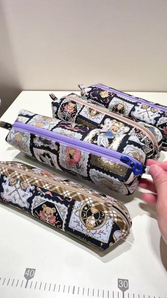 笔袋教程
今天教大家自制笔袋,后期会不定时更新教程,你有想要看什么教程可以评论区告诉我#笔袋教程 #缝纫机都快踩冒烟了 #缝纫小白