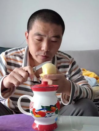 哈哈#孤独 #内容太过真实 #哈哈哈娱乐一下😂😂😂 #创作者激励计划