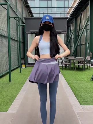 #辣妹穿搭 #运动穿搭 #运动短裙#瑜伽服 #好身材就要不断的雕刻