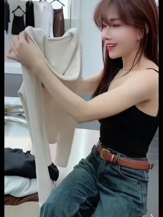 #高级感穿搭#气质百搭#时髦帽衫#减龄#谁穿谁好看