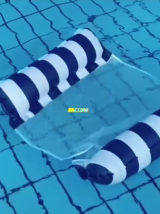 我要上热门#夏日成人儿童充气浮床#男女游泳水上漂#游泳躺椅戏水玩具#玩水的季节 #一起来玩水