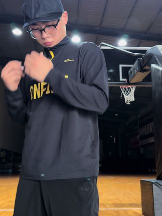 这也太帅气了吧 #街头时尚