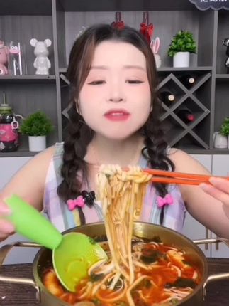 云南过桥米线#美食 #过桥米线 #深夜美食