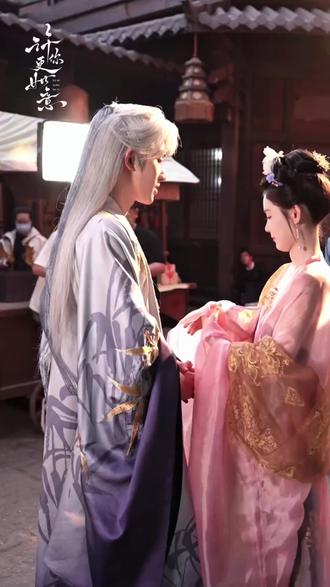 #申浩男#翟一莹#强烈推荐 哇哦⁃ ω ⁃ 这个画面好美啊 太帅了/ᐠ - ˕ -マ Ⳋ太美了ʚ˃ ᵕ ˂ ɞ太迷人了˶⦁ ༝ ⦁˶这谁能顶得住啊#许你更如意#上热门@申浩男 @申浩男工作室 @翟一莹 @翟一莹工作室